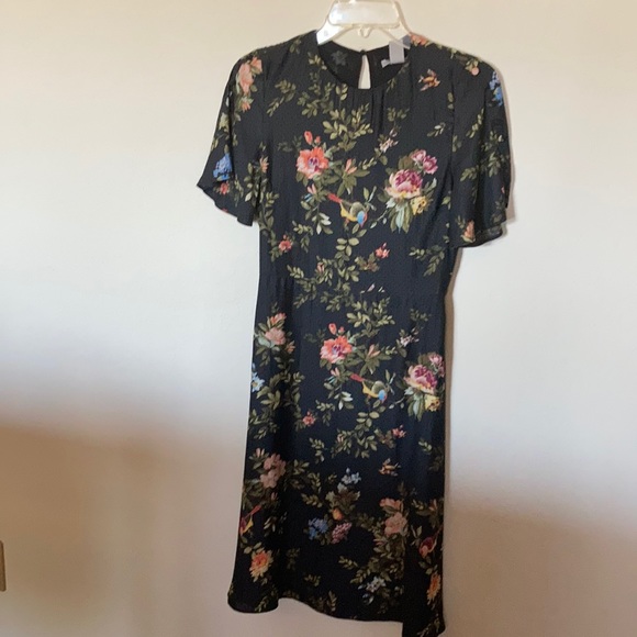 H&M Dresses & Skirts - H & M dress